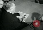 Immagine di Alfred Hitchcock United States USA, 1963, secondo 55 filmato di repertorio 65675041907
