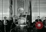 Immagine di Alfred Hitchcock United States USA, 1963, secondo 9 filmato di repertorio 65675041909