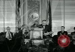 Immagine di Alfred Hitchcock United States USA, 1963, secondo 10 filmato di repertorio 65675041909