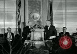 Immagine di Alfred Hitchcock United States USA, 1963, secondo 11 filmato di repertorio 65675041909