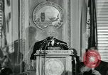 Immagine di Alfred Hitchcock United States USA, 1963, secondo 26 filmato di repertorio 65675041909