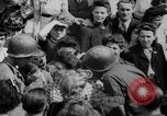 Standbild deutsche Truppen Frankreich, 1944, aus Sekunde 47 historischem Filmmaterial Videoclip 65675041930