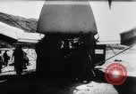 Standbild Deutsche Nachspeisen defensive Kräfte am Strand von Cargo Segelflugzeuge während Wo Italien, 1943, aus Sekunde 51 historischem Filmmaterial Videoclip 65675041934