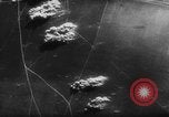 Standbild deutsche Flugzeuge Belgorod in Russland, 1941, aus Sekunde 37 historischem Filmmaterial Videoclip 65675041937