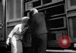 Image Alfred Hitchcock New York City USA, 1963, de la seconde 30 séquences d'archives historiques vidéo 65675041948