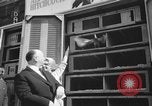 Immagine di Alfred Hitchcock New York City USA, 1963, secondo 10 filmato di repertorio 65675041949