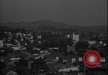 Immagine di Los Angeles e olio di Hollywood derricks Los Angeles California USA, 1950, secondo 55 filmato di repertorio 65675041961