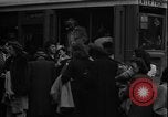 Immagine di South Broadway shopping Los Angeles Los Angeles California USA, 1950, secondo 10 filmato di repertorio 65675041962