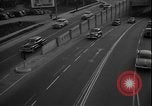 Immagine di South Broadway shopping Los Angeles Los Angeles California USA, 1950, secondo 54 filmato di repertorio 65675041962