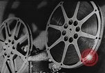 Immagine di In che modo il motion picture proiettori telecamere e audio ottico funziona United States USA, 1939, secondo 3 filmato di repertorio 65675041965