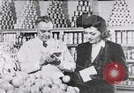 Immagine di In che modo il motion picture proiettori telecamere e audio ottico funziona United States USA, 1939, secondo 62 filmato di repertorio 65675041965