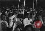 Standbild Kongress der Eucharistie Manila Philippinen, 1930, aus Sekunde 16 historischem Filmmaterial Videoclip 65675041968