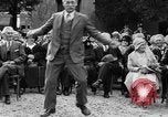 Standbild Goldene Hochzeit Party Marysville California USA, 1930, aus Sekunde 42 historischem Filmmaterial Videoclip 65675041969