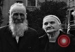Standbild Goldene Hochzeit Party Marysville California USA, 1930, aus Sekunde 50 historischem Filmmaterial Videoclip 65675041969