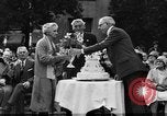 Standbild Goldene Hochzeit Party Marysville California USA, 1930, aus Sekunde 55 historischem Filmmaterial Videoclip 65675041969