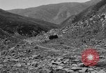 Standbild Yak Schlacht Kumbum Tibet, 1930, aus Sekunde 14 historischem Filmmaterial Videoclip 65675041972