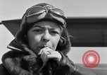 Standbild Elinor Smith Mineola New York USA, 1931, aus Sekunde 19 historischem Filmmaterial Videoclip 65675041977