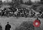 Standbild Motor Bike race Richmond England, 1931, aus Sekunde 12 historischem Filmmaterial Videoclip 65675041981