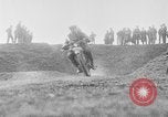 Standbild Motor Bike race Richmond England, 1931, aus Sekunde 44 historischem Filmmaterial Videoclip 65675041981