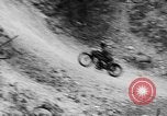 Standbild Motor Bike race Richmond England, 1931, aus Sekunde 53 historischem Filmmaterial Videoclip 65675041981