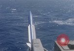 Standbild USS Constellation Yankee Station Vietnam, 1967, aus Sekunde 30 historischem Filmmaterial Videoclip 65675042006
