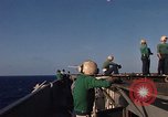 Standbild USS Constellation Yankee Station Vietnam, 1967, aus Sekunde 23 historischem Filmmaterial Videoclip 65675042008