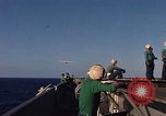 Standbild USS Constellation Yankee Station Vietnam, 1967, aus Sekunde 26 historischem Filmmaterial Videoclip 65675042008