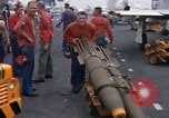 Standbild USS Constellation Golf von Tonkin Vietnam, 1967, aus Sekunde 9 historischem Filmmaterial Videoclip 65675042009