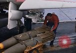 Standbild USS Constellation Golf von Tonkin Vietnam, 1967, aus Sekunde 25 historischem Filmmaterial Videoclip 65675042009