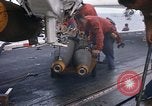Standbild USS Constellation Golf von Tonkin Vietnam, 1967, aus Sekunde 35 historischem Filmmaterial Videoclip 65675042009