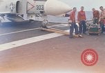 Standbild USS Constellation Golf von Tonkin Vietnam, 1967, aus Sekunde 29 historischem Filmmaterial Videoclip 65675042010