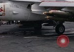 Standbild USS Constellation Golf von Tonkin Vietnam, 1967, aus Sekunde 24 historischem Filmmaterial Videoclip 65675042011