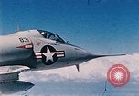 Standbild Jets North Vietnam, 1968, aus Sekunde 4 historischem Filmmaterial Videoclip 65675042012