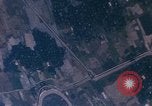 Standbild Jets North Vietnam, 1968, aus Sekunde 14 historischem Filmmaterial Videoclip 65675042012