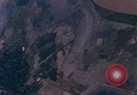 Standbild Jets North Vietnam, 1968, aus Sekunde 18 historischem Filmmaterial Videoclip 65675042012