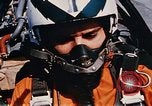 Standbild Jets North Vietnam, 1968, aus Sekunde 22 historischem Filmmaterial Videoclip 65675042012