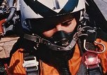 Standbild Jets North Vietnam, 1968, aus Sekunde 52 historischem Filmmaterial Videoclip 65675042012