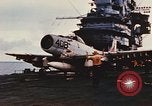 Standbild United States Navy Flugzeuge North Vietnam, 1968, aus Sekunde 4 historischem Filmmaterial Videoclip 65675042014