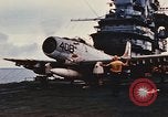 Standbild United States Navy Flugzeuge North Vietnam, 1968, aus Sekunde 6 historischem Filmmaterial Videoclip 65675042014