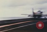 Standbild United States Navy Flugzeuge North Vietnam, 1968, aus Sekunde 14 historischem Filmmaterial Videoclip 65675042014
