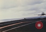 Standbild United States Navy Flugzeuge North Vietnam, 1968, aus Sekunde 15 historischem Filmmaterial Videoclip 65675042014