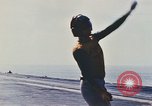 Standbild United States Navy Flugzeuge North Vietnam, 1968, aus Sekunde 22 historischem Filmmaterial Videoclip 65675042014