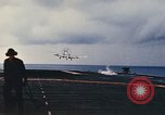 Standbild United States Navy Flugzeuge North Vietnam, 1968, aus Sekunde 28 historischem Filmmaterial Videoclip 65675042014