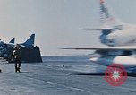 Standbild United States Navy Flugzeuge North Vietnam, 1968, aus Sekunde 59 historischem Filmmaterial Videoclip 65675042015