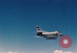 Standbild Jets North Vietnam, 1968, aus Sekunde 5 historischem Filmmaterial Videoclip 65675042017