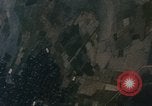Standbild Jets North Vietnam, 1968, aus Sekunde 19 historischem Filmmaterial Videoclip 65675042017