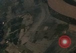 Standbild Jets North Vietnam, 1968, aus Sekunde 21 historischem Filmmaterial Videoclip 65675042017