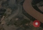 Standbild Jets North Vietnam, 1968, aus Sekunde 23 historischem Filmmaterial Videoclip 65675042017