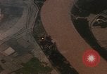 Standbild Jets North Vietnam, 1968, aus Sekunde 26 historischem Filmmaterial Videoclip 65675042017