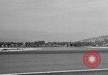 Standbild USAF Search and Rescue Team bereitet abzuweichen Nice Frankreich, 1954, aus Sekunde 14 historischem Filmmaterial Videoclip 65675042027